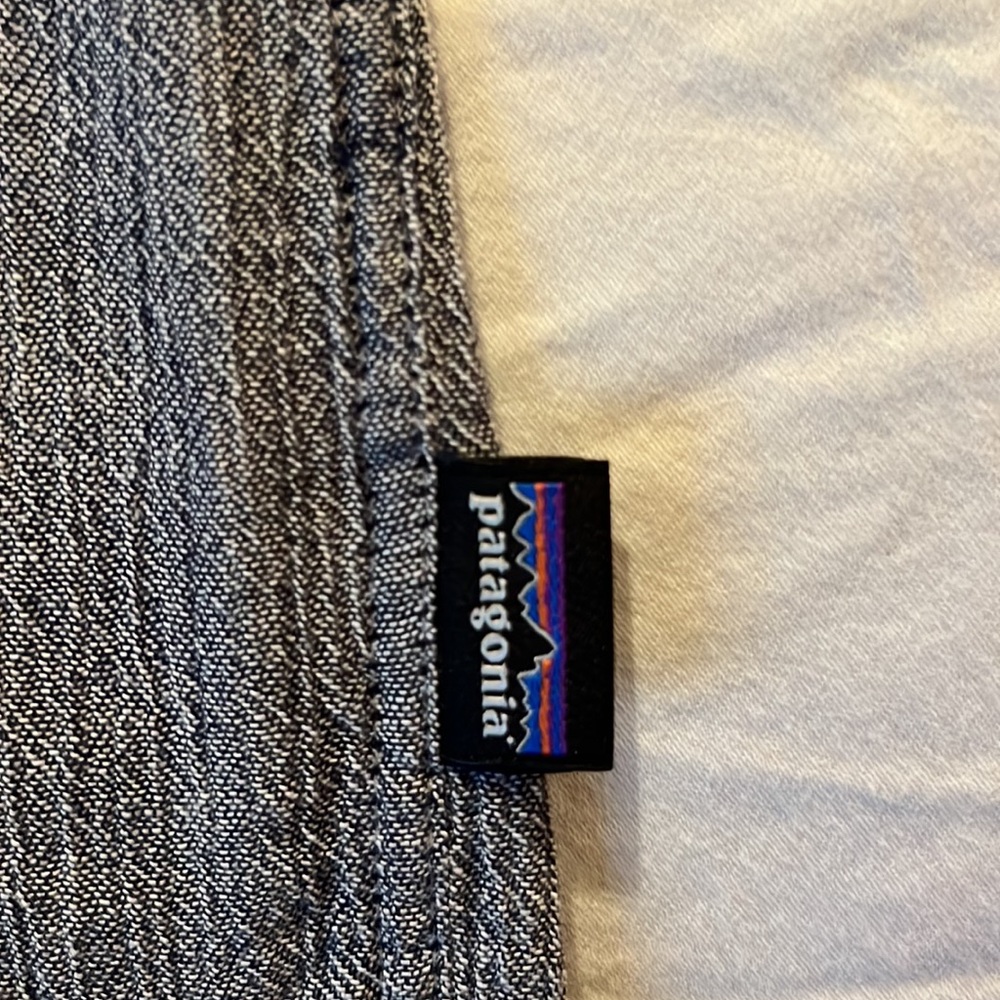 Medium Patagonia Button Down - image 5